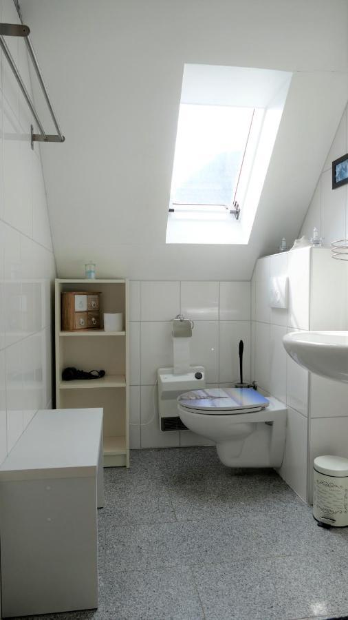 Helles Ferienhaus Im Landhausstil Fuer Bis Zu 10 Personen Frielendorf Dış mekan fotoğraf