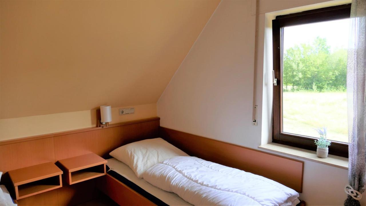 Helles Ferienhaus Im Landhausstil Fuer Bis Zu 10 Personen Frielendorf Dış mekan fotoğraf