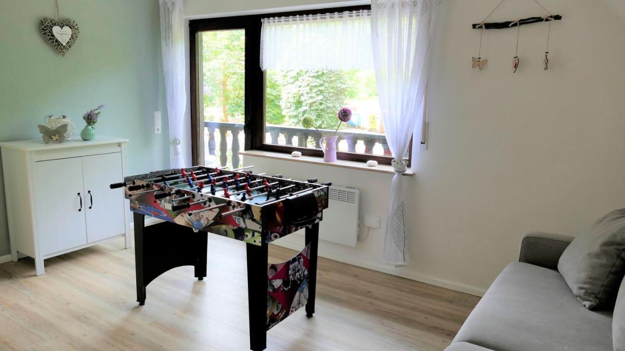 Helles Ferienhaus Im Landhausstil Fuer Bis Zu 10 Personen Frielendorf Dış mekan fotoğraf